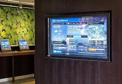 Courtyard By Marriott Springfield Airport 